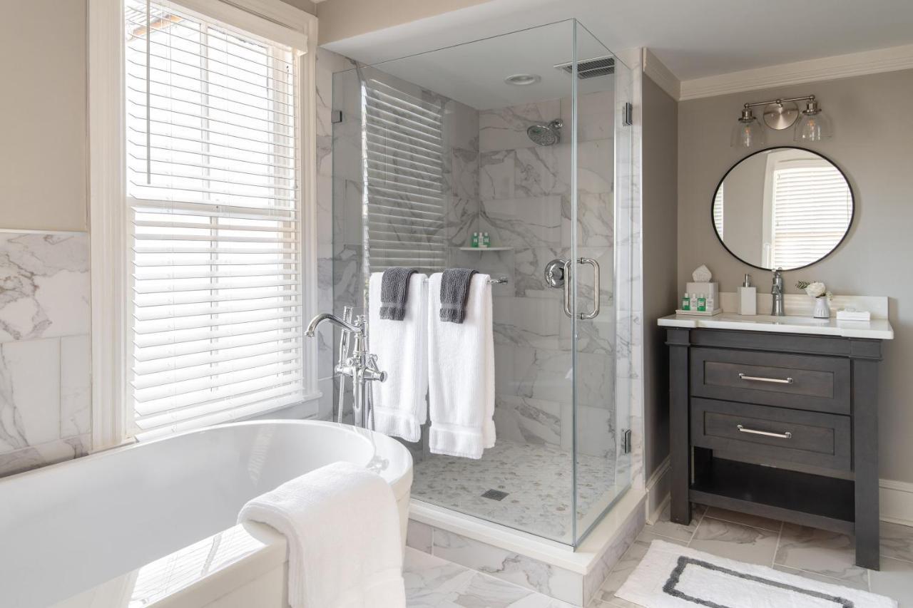 134 Prince - Luxury Boutique Hotel แอนแนโพลิส ภายนอก รูปภาพ